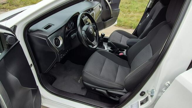Toyota Auris _1.6 132KM_Navi_Led_Kamera_Climatronic_Serwis_ Płock - zdjęcie 7