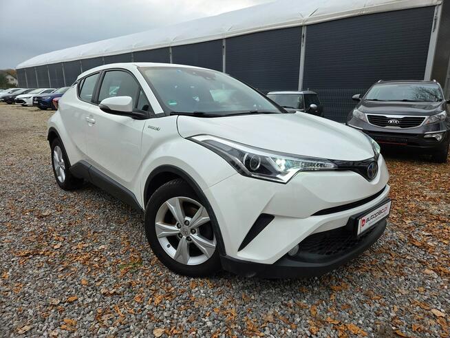 Toyota C-HR 1.8 HSD Bezwypadkowy Navi Kamera Ast. Pasa Distronic Otwock Mały - zdjęcie 3