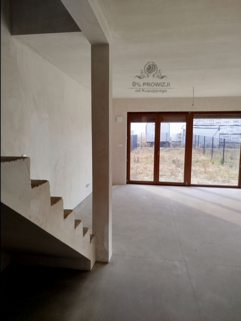 Piekny domek w spokojnej okolicy/3km od Ołtaszyna Karwiany - zdjęcie 11