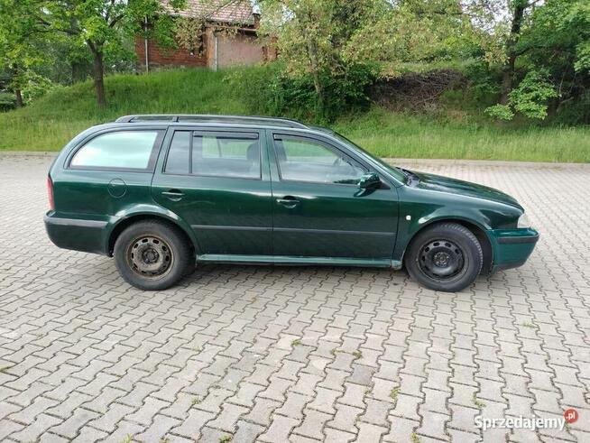 Skoda Octavia 2 2.0B 2003 Świdnica - zdjęcie 2