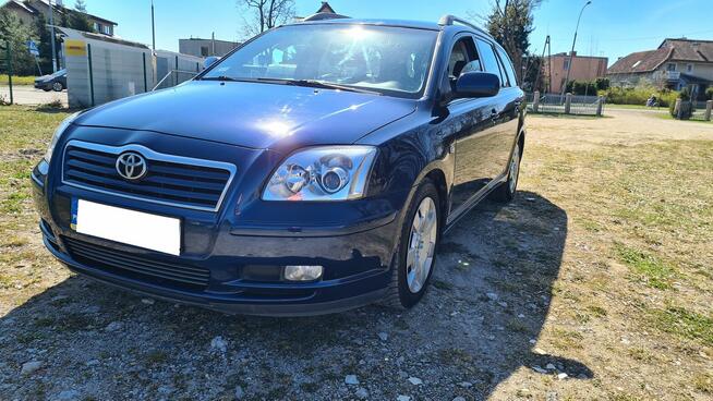 Toyota Avensis T25 1 właściciel od 2014r. Bezwypadkowy Olsztyn - zdjęcie 1