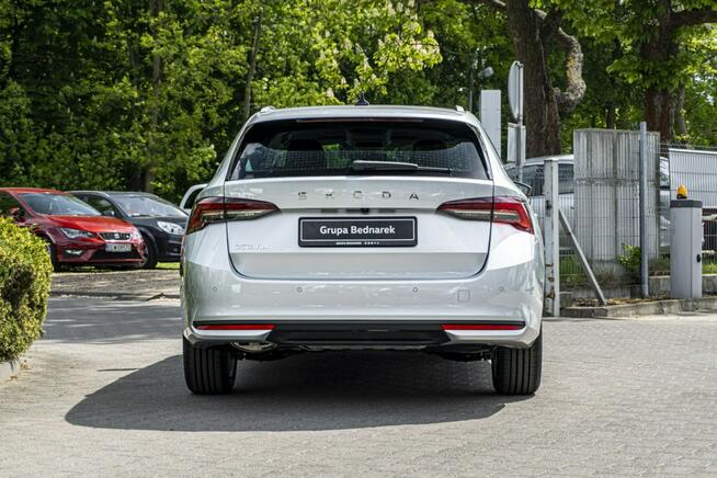 Škoda Octavia Combi Edition 130 Selection 1.5 TSI m-HEV 150 KM DSG Łódź - zdjęcie 7