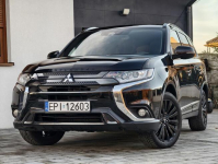 Mitsubishi Outlander 2.4 LIMITED EDITION 7-Osobowy ZAMIANA