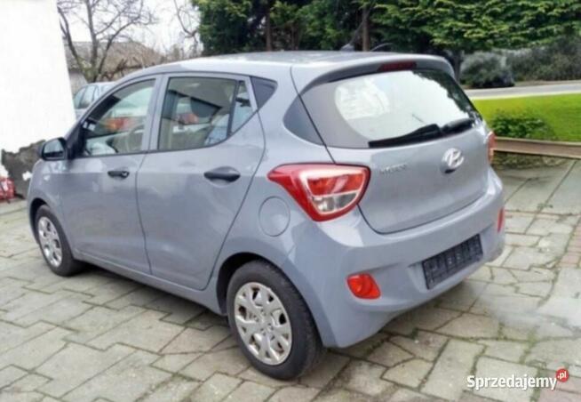 Hyundai i10 duże radio , kolor , Zamiana Mosina - zdjęcie 5