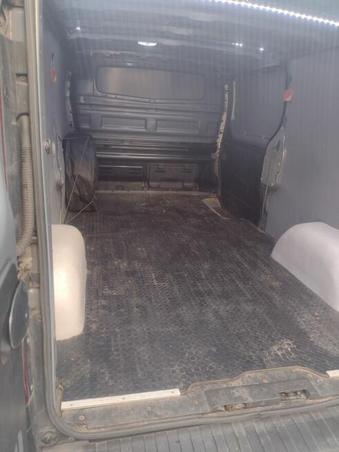 Renault Trafic niski przebieg Rumia - zdjęcie 7