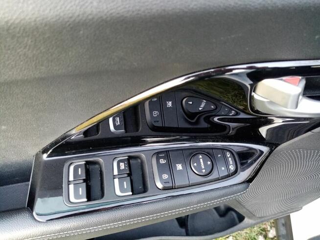 Kia Niro Stargard - zdjęcie 12