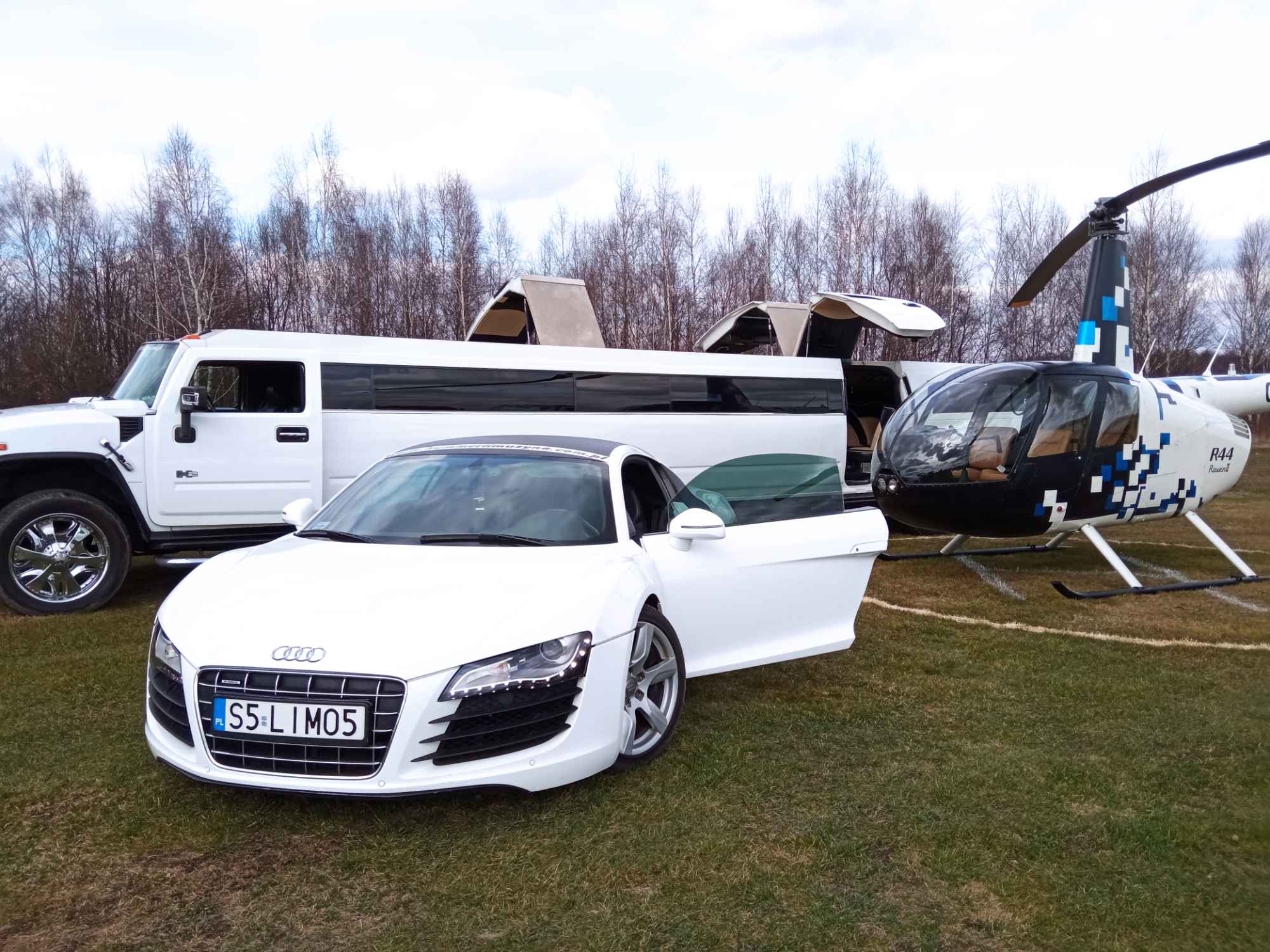 Studniówki limuzyny Hummer wynajem od 6 do 30 osobowe Porsche limo Katowice - zdjęcie 3