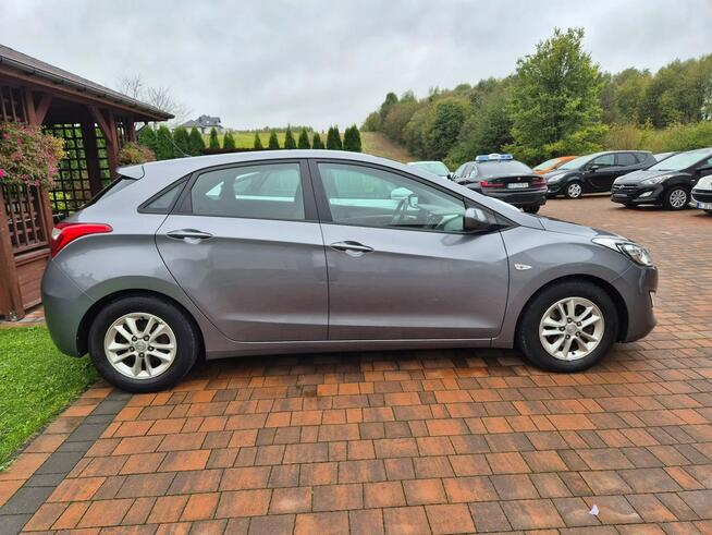 Hyundai i30 Bezwypadkowy Idealny do miasta Rzeszów - zdjęcie 11