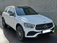 Mercedes GLC 300 4MATIC AMG Line Panorama Kamera 360 Night