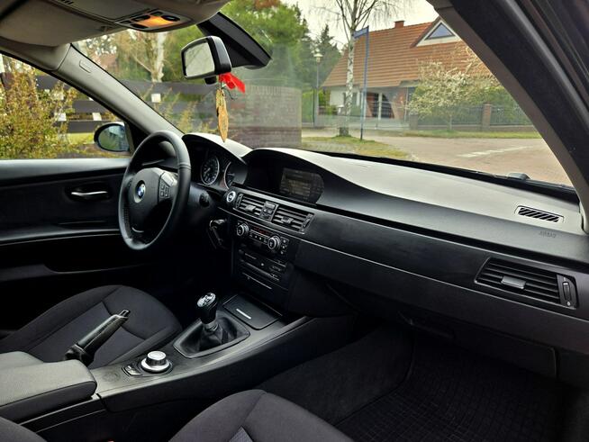 BMW 320 318d E90 2.0d M47 122KM 2007r  Navi, Tempomat, PDC x 2 Tychy - zdjęcie 6