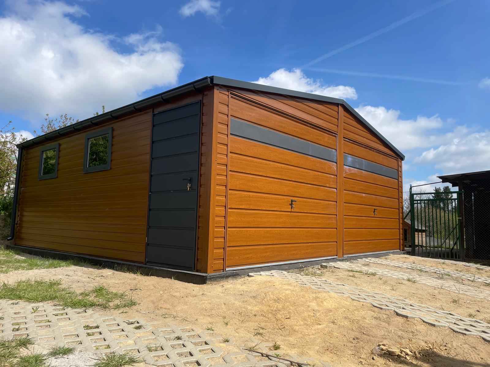 Garaż blaszany drewnopodobny 6×6 dwuspadowy złoty dąb + antracyt Nowogard - zdjęcie 3