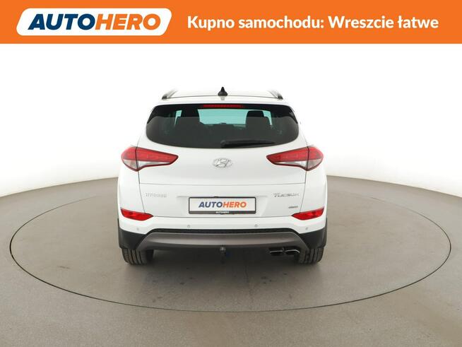 Hyundai Tucson auto klima panorama grzane fotele 4x4 Warszawa - zdjęcie 6