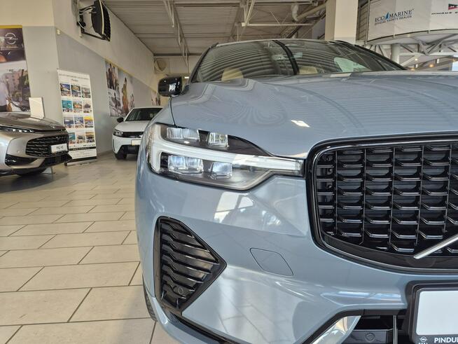 Volvo XC 60 B4 Mild Hybrid 197KM Plus Dark Giżycko - zdjęcie 4