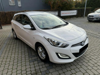 Hyundai i30 1,6 GDI 135KM  Klimatyzacja Orzech - zdjęcie 3