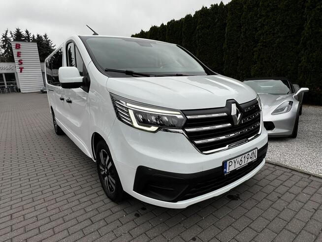 Renault Trafic 2.0 DCI 150KM 7 osobowy Kamera Navi CarPlay Baranowo - zdjęcie 6