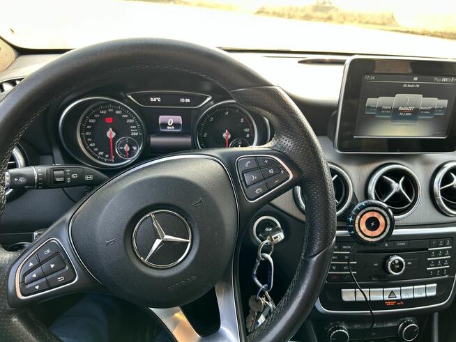 Mercedes Benz Cla 180 d shooting break Szczecin - zdjęcie 6