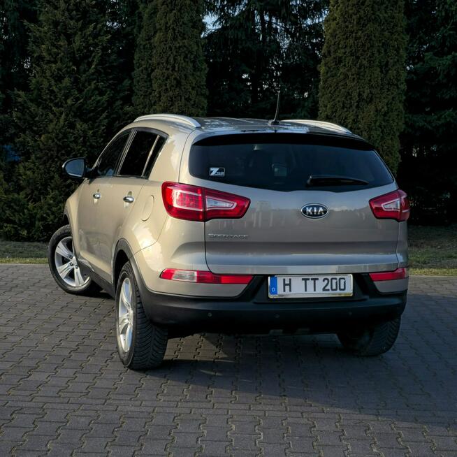 Kia Sportage 1.6 GDI L 2WD Ostrów Mazowiecka - zdjęcie 9