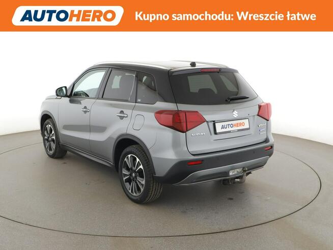 Suzuki Vitara mHEV 4x4 panorama navi kamera grzane fotele hak Warszawa - zdjęcie 4