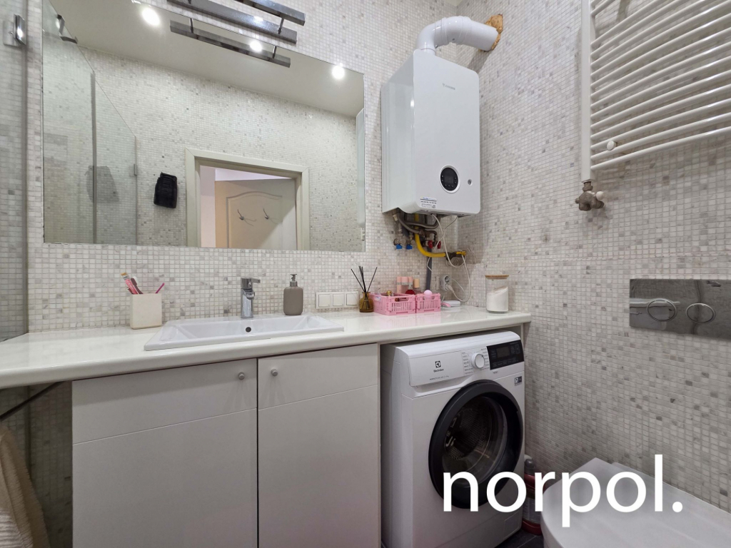 Stylowy apartment z jedną sypialnią i tarasem w centrum Kazimierza Kraków - zdjęcie 12