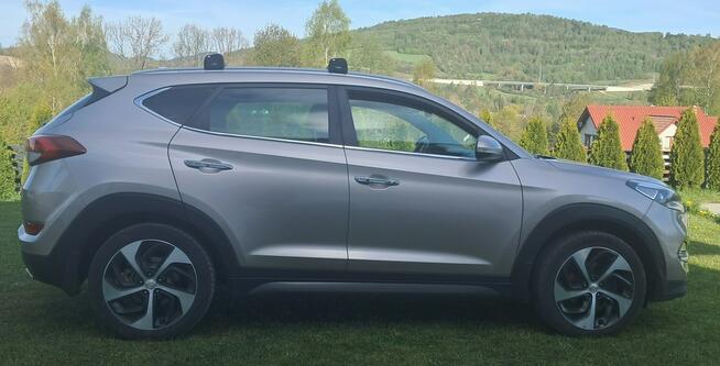 Hyundai Tucson 1.6 Benzyna 4×4 177 KM Serwis Cisiec - zdjęcie 8