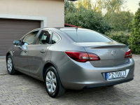 Opel Astra 1.6 Benzyna Tarnowskie Góry - zdjęcie 2