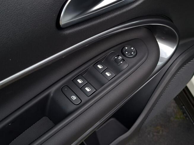 Fiat 600 145KM SPORT/Pakiet Zimowy/Felgi 18" Piła - zdjęcie 12