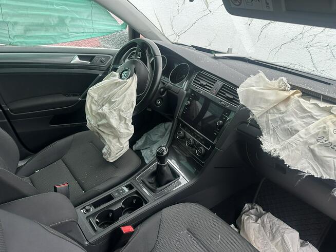 Golf VII 2.0 TDI-150KM Klima Navi Panorama kamera 85520km 2018 Syców - zdjęcie 11