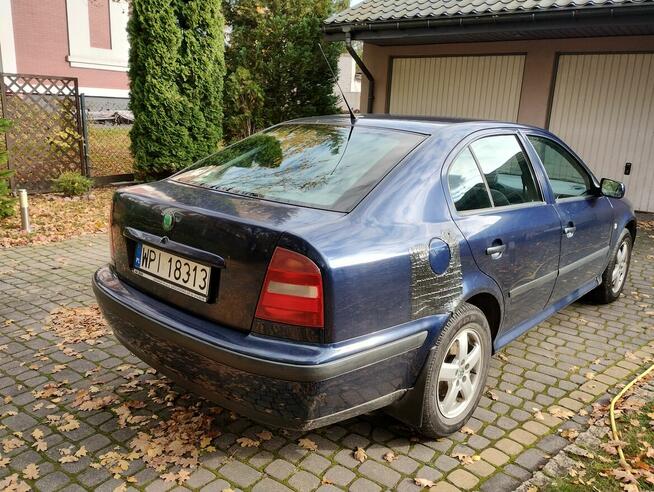 Syndyk sprzeda samochód Skoda Octavia 1.6 MR`97 Warszawa - zdjęcie 6