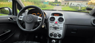 Opel Corsa 1.2 benzyna, klimatyzacja Słupsk - zdjęcie 10