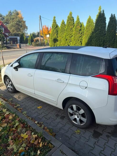 Peugeot 5008 I 1.6 Syndyk sprzeda samochód 5008, 2011 r. Toruń - zdjęcie 6