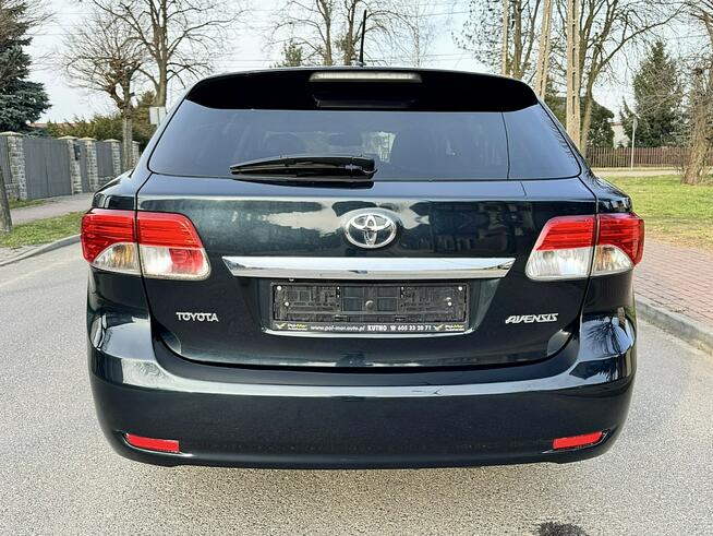 Toyota Avensis LIFT Skóry Navi Gwarancja Kutno - zdjęcie 5