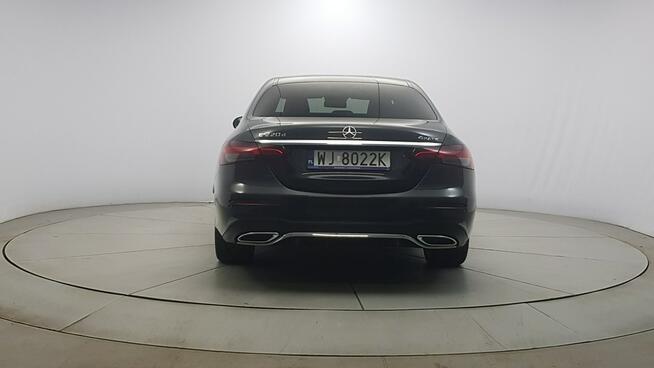 Mercedes E 220 d 4-Matic AMG! Z salonu polskiego! Z fakturą VAT! Warszawa - zdjęcie 5