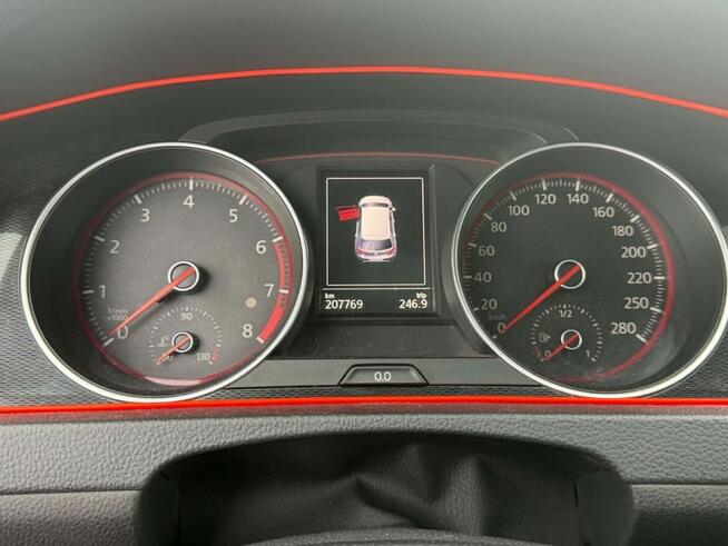 Volkswagen Golf VII GTI Mnich - zdjęcie 3