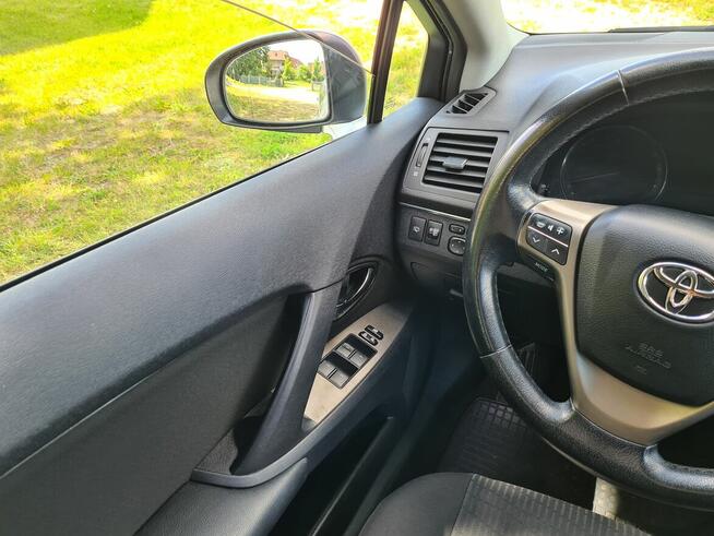Toyota Avensis sedan, Salon Polska, 2 właścicieli Olsztyn - zdjęcie 9