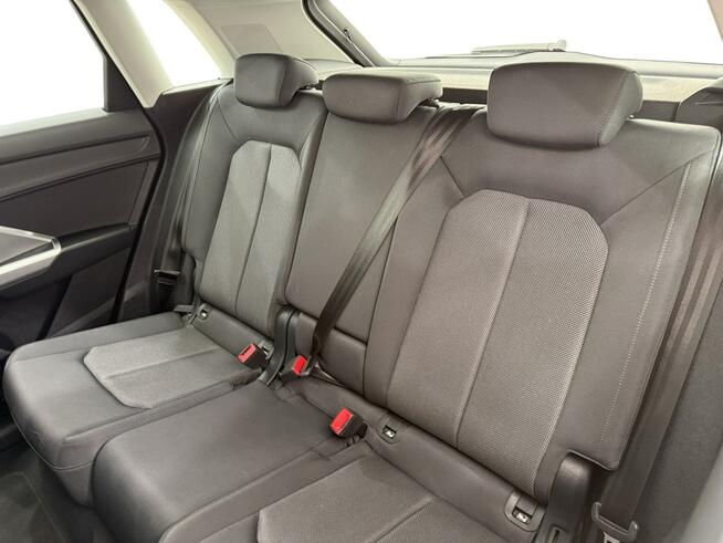 Audi Q3 Sportback 35 TFSI S tronic Warszawa - zdjęcie 12