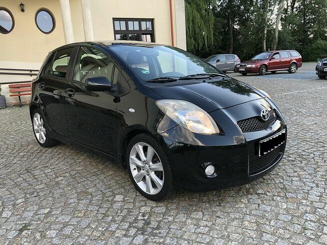 Toyota Yaris Sport 1.8 benzyna 133 KM Bezwypadkowa z Niemiec Łódź - zdjęcie 2