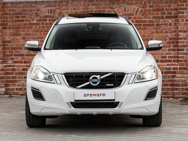 VOLVO XC60 2.4D 163KM R-DESIGN XENON ALU18 PANORAMA SUPER STAN Podzagajnik - zdjęcie 11