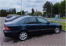 mercedes C200 sprzedaż syndyka Tychy - zdjęcie 3