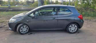 Toyota Auris Warszawa - zdjęcie 8