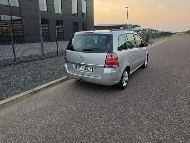Opel Zafira B | 1.8 Benzyna + LPG | 7 osób | Hak | 293 tys. km | Pabianice - zdjęcie 5