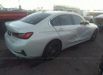 BMW 330 2020, 2.0L, 4x4, uszkodzony bok Słubice - zdjęcie 4