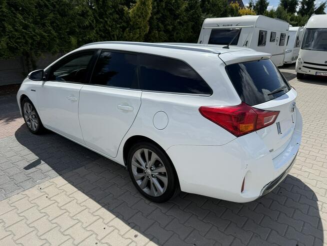 Toyota Auris Zielona Łąka - zdjęcie 1