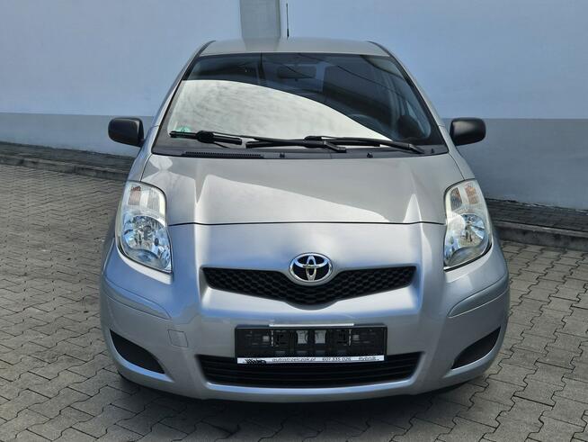 Toyota Yaris Bezwypadkowa Org szyby Zapraszam Rybnik - zdjęcie 2