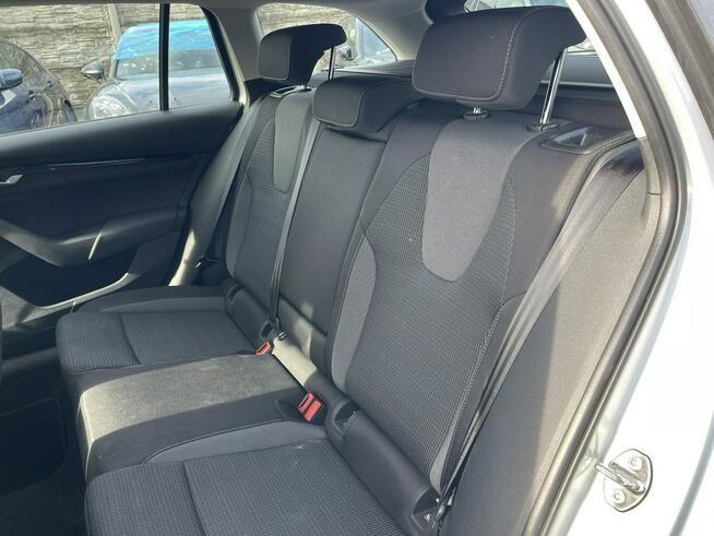 Škoda Octavia Klimatronik Virtual cockpit Gliwice - zdjęcie 11