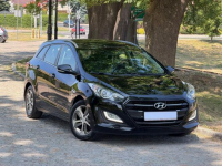 Hyundai i30 blue Kombi 1.6 CRDi Style