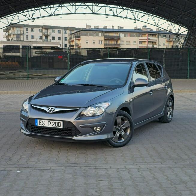 Hyundai i30 1.4 Blue Classic Ostrów Mazowiecka - zdjęcie 9