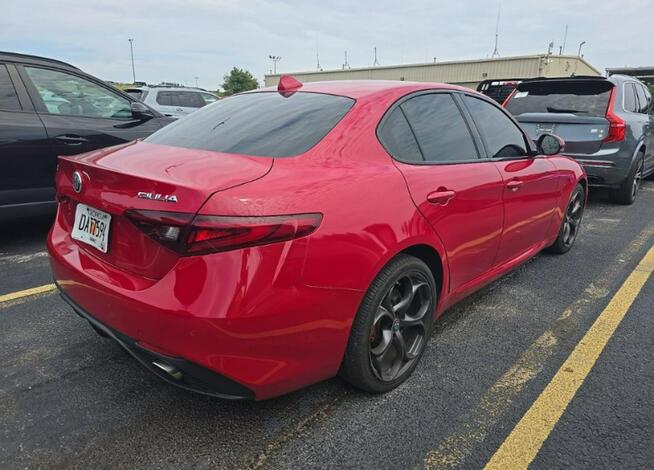 Alfa Romeo Giulia Wersja Ti / AWD / niski przebieg Tarnów - zdjęcie 4