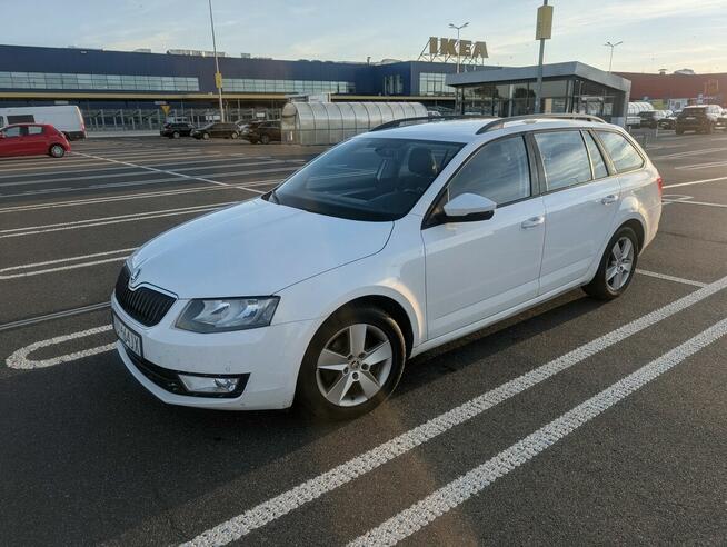 Skoda Octavia Lublin - zdjęcie 12