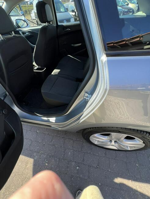 Opel Astra Sports Tourer Słupsk - zdjęcie 6