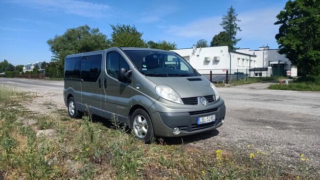 Renault Trafic LONG 9 osobowy KLIMA przód tył hak SALON PL Zamość - zdjęcie 3
